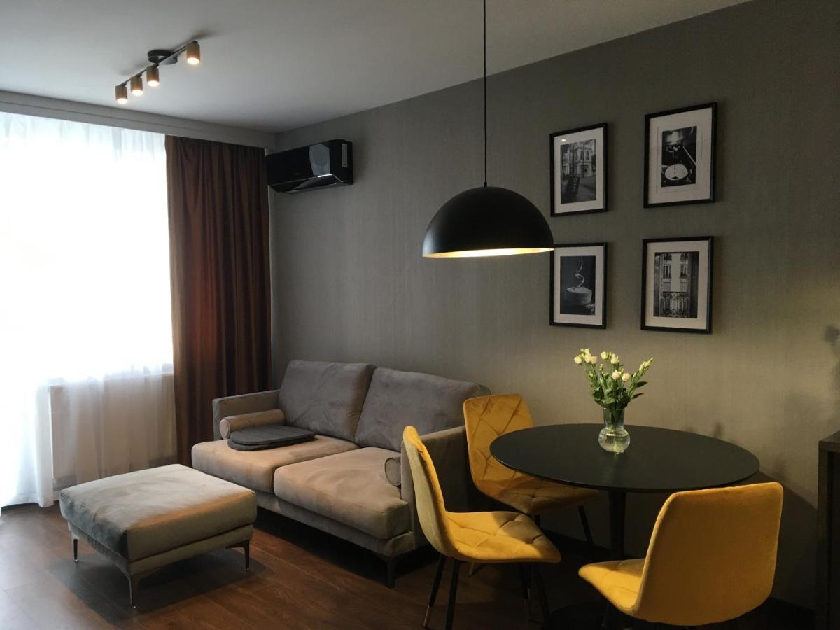 Noche Apartamenty Premium Biala Podlaska Bagian luar foto