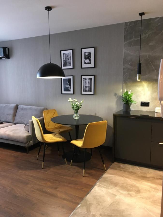 Noche Apartamenty Premium Biala Podlaska Bagian luar foto