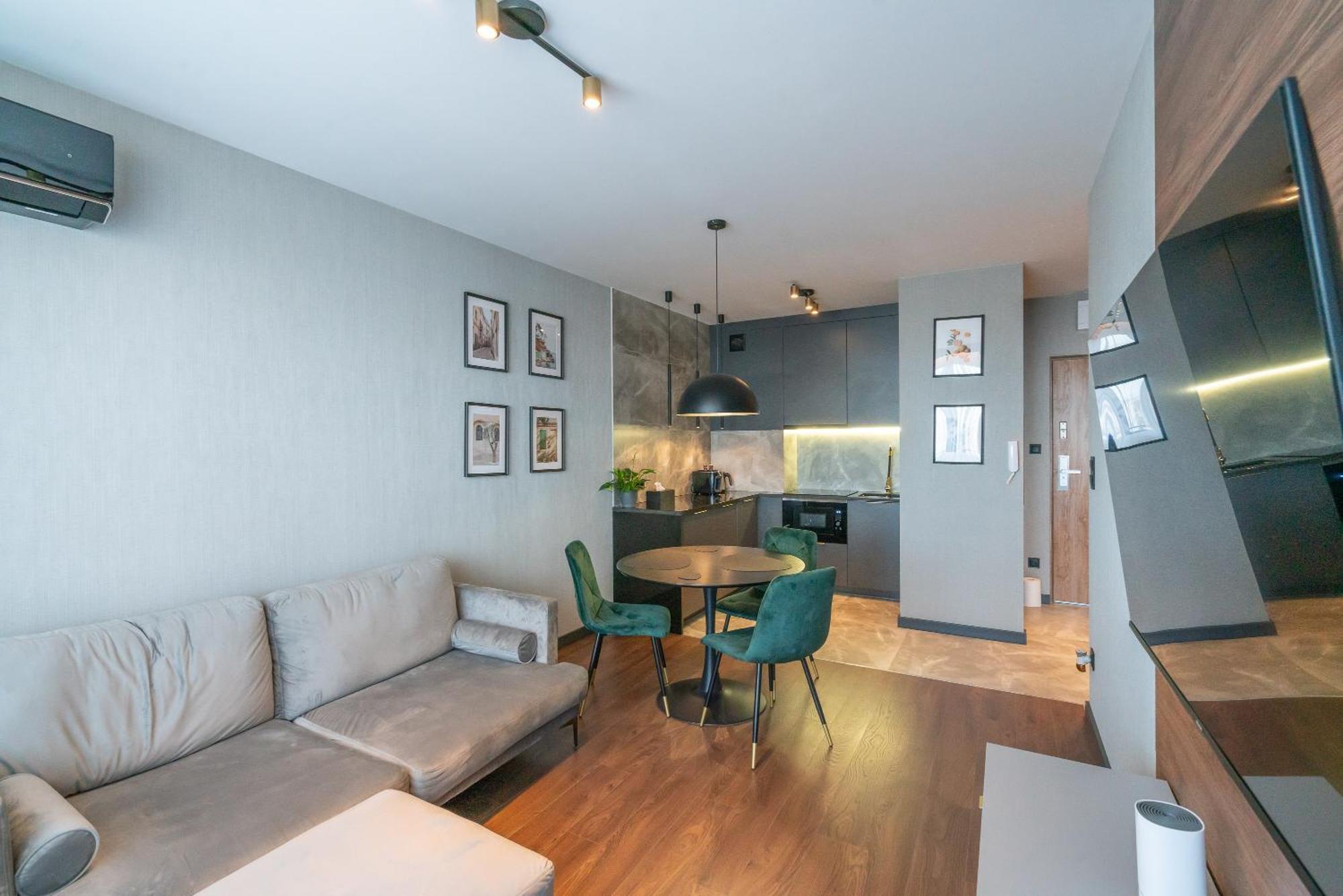 Noche Apartamenty Premium Biala Podlaska Bagian luar foto