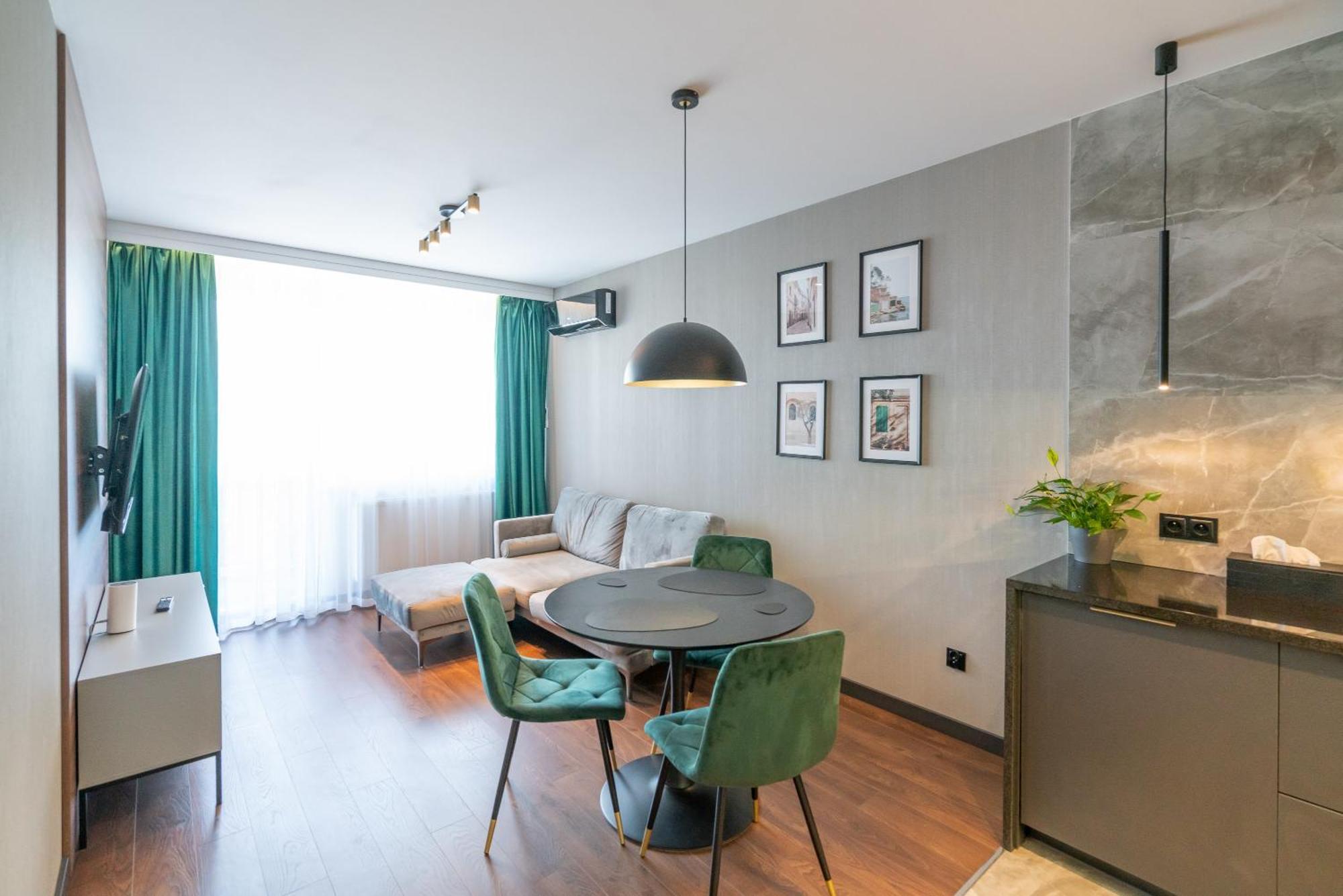 Noche Apartamenty Premium Biala Podlaska Bagian luar foto