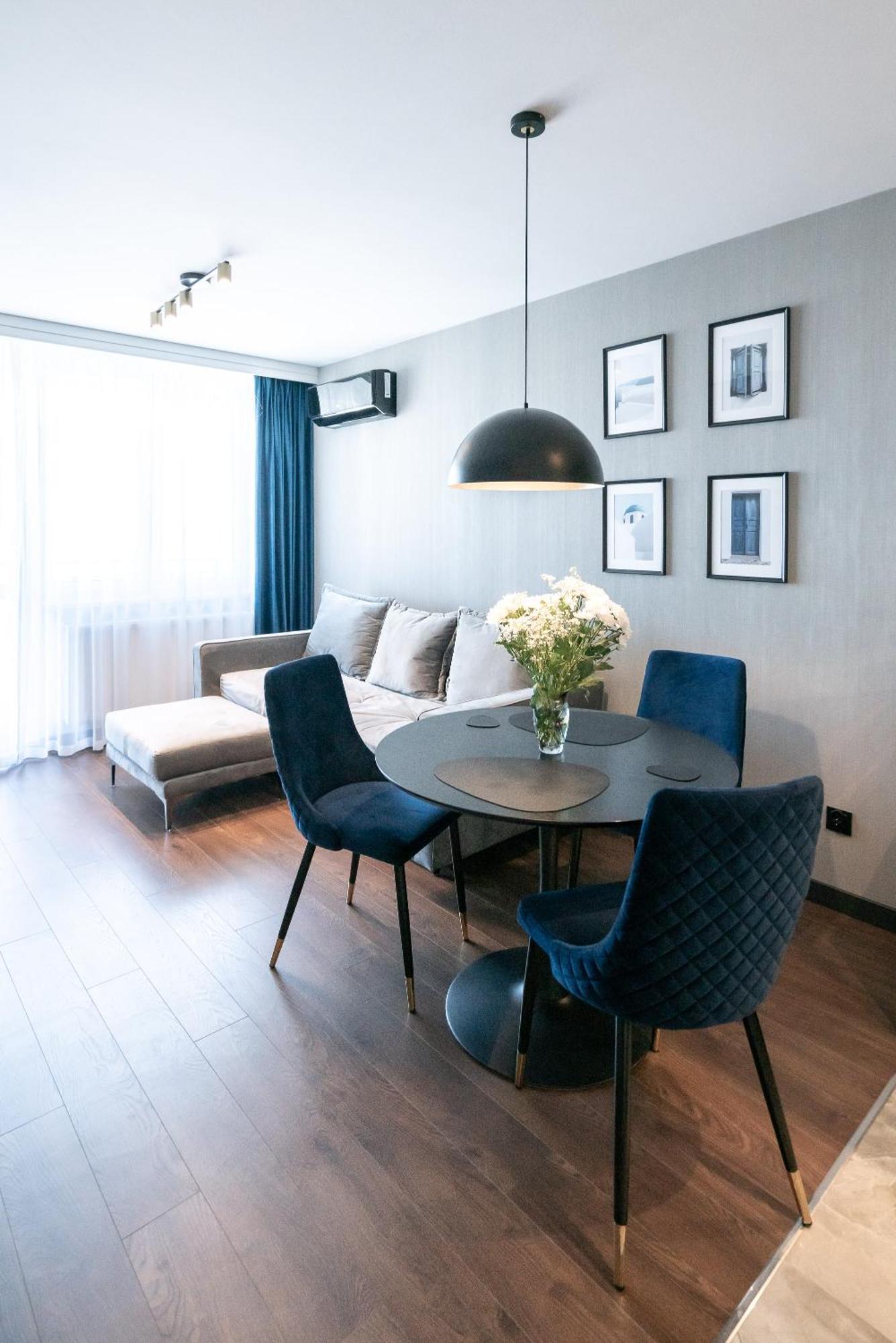 Noche Apartamenty Premium Biala Podlaska Bagian luar foto