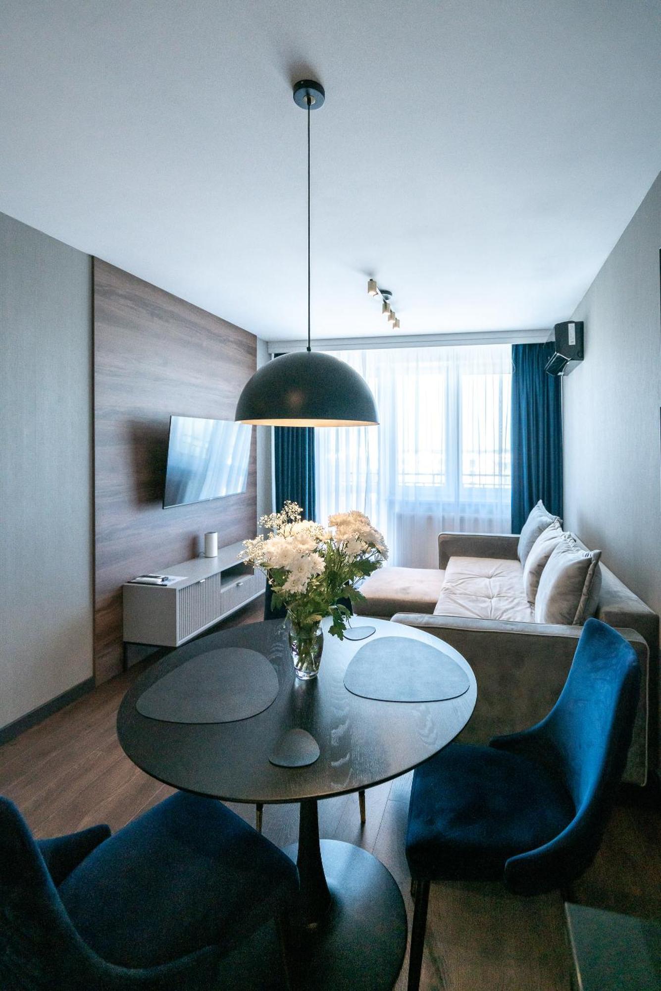 Noche Apartamenty Premium Biala Podlaska Bagian luar foto