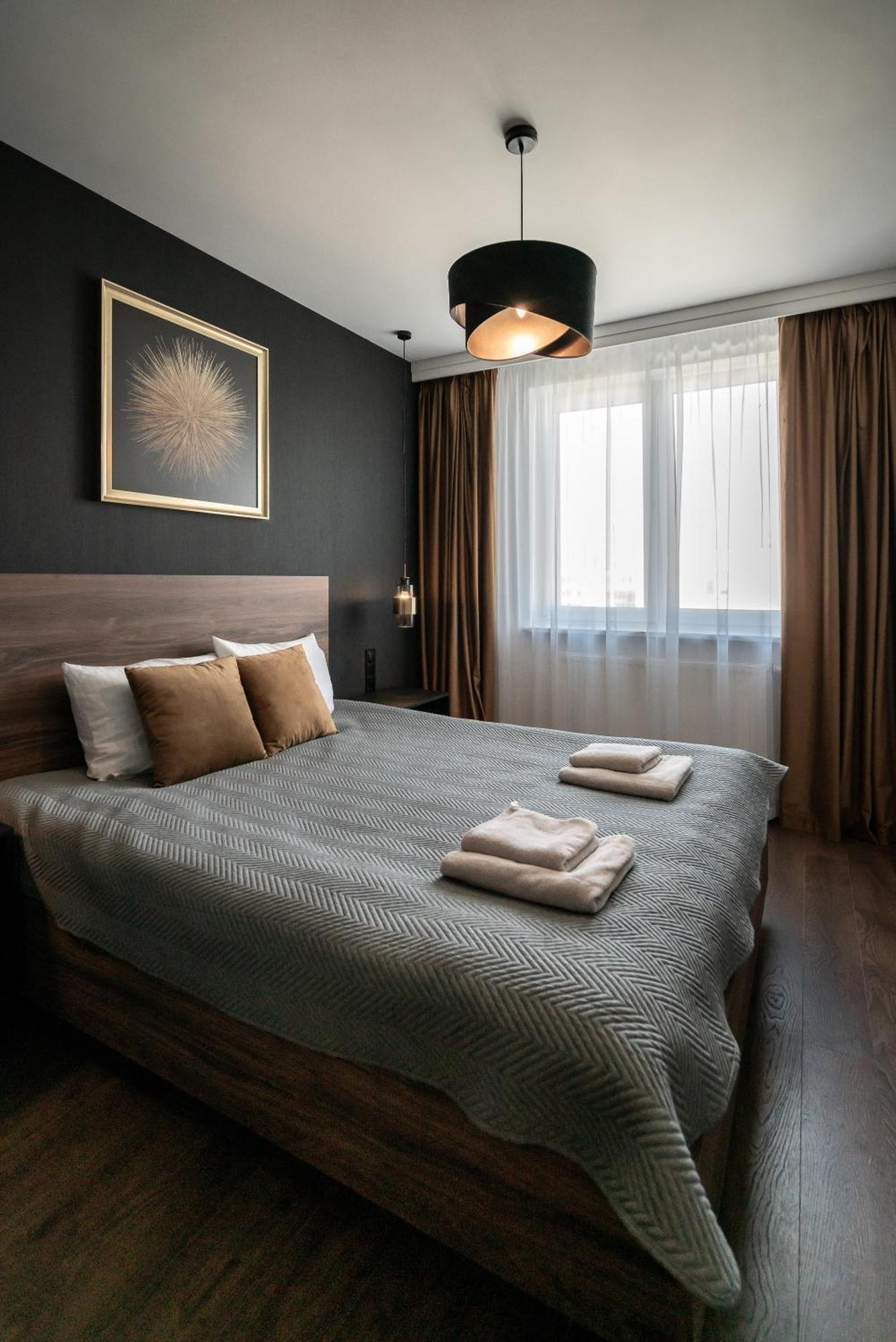 Noche Apartamenty Premium Biala Podlaska Bagian luar foto