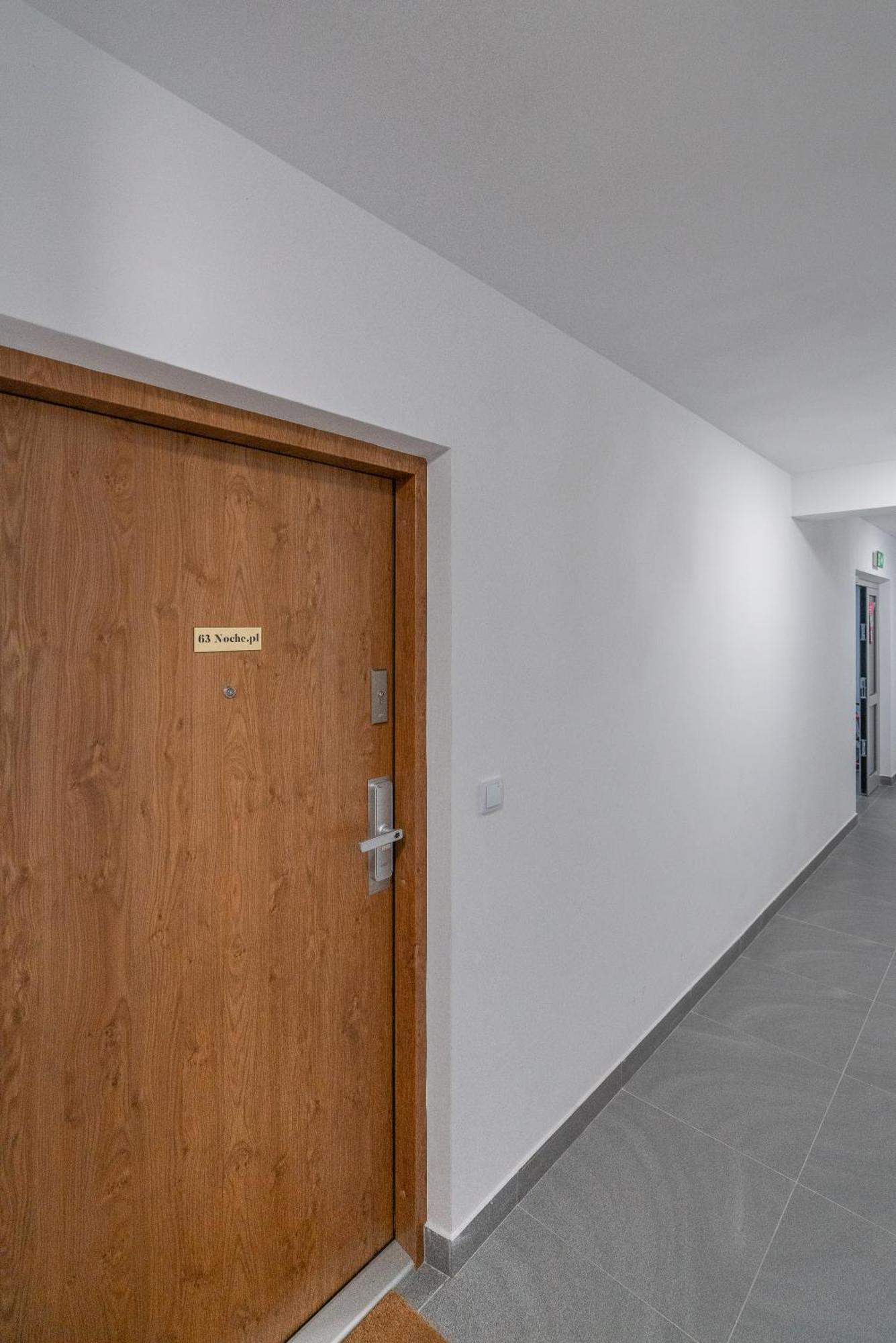 Noche Apartamenty Premium Biala Podlaska Bagian luar foto